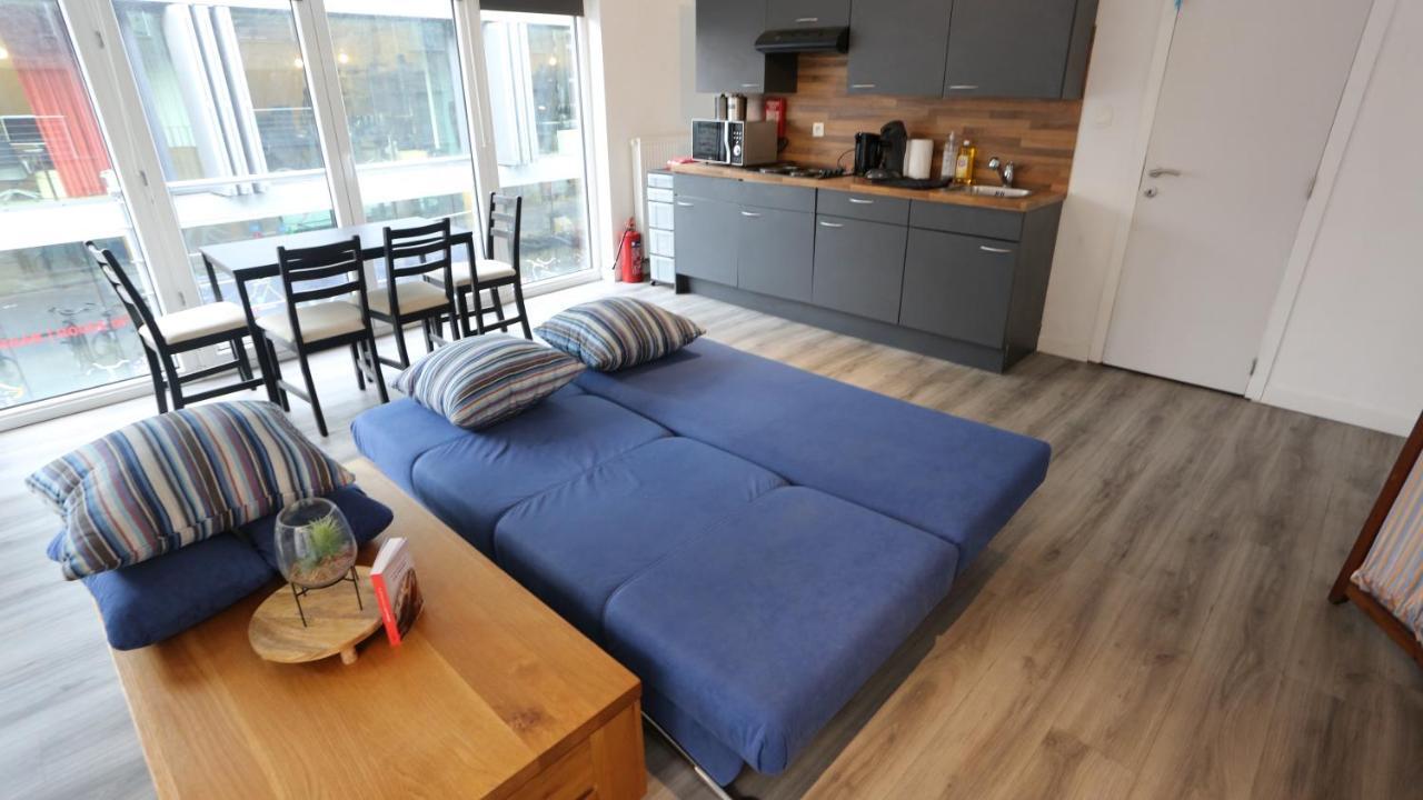 Apartamento Studio 200 Meters From Central Station Amberes Exterior foto