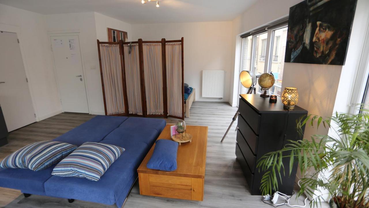 Apartamento Studio 200 Meters From Central Station Amberes Exterior foto